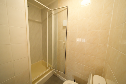 undefined, Room 7