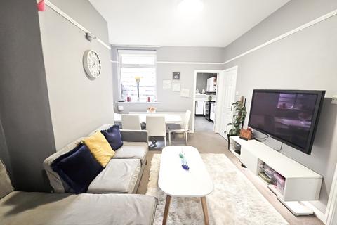 33 Albert Avenue, Manchester, M18 7JX