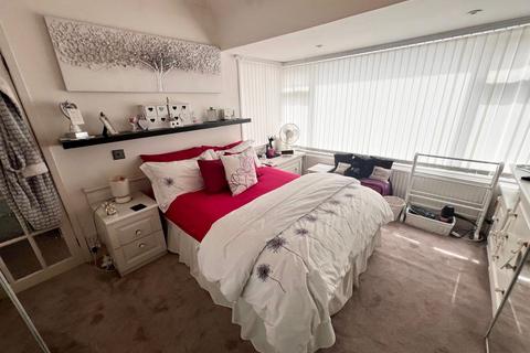 3 bedroom semi-detached house for sale, Castlewood Road, Salford, M7