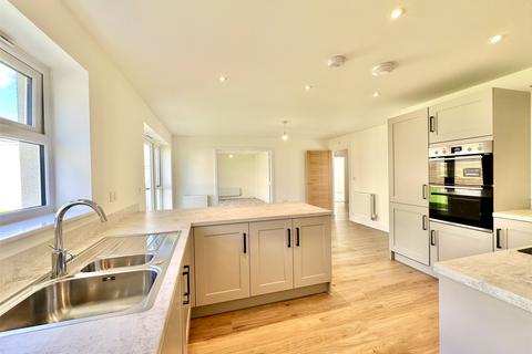 3 bedroom bungalow for sale, Estuary Avenue, Appledore, Bideford, Devon, EX39