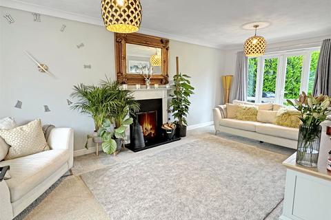 4 bedroom detached house for sale, Kestell Parc, Bodmin, Cornwall, PL31