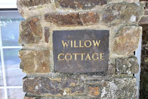 2 bedroom terraced house for sale, Southhill Cottage, Bradworthy, Holsworthy, Devon, EX22