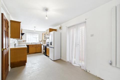 3 bedroom bungalow for sale, Fulmar Close, Colchester, Essex, CO4