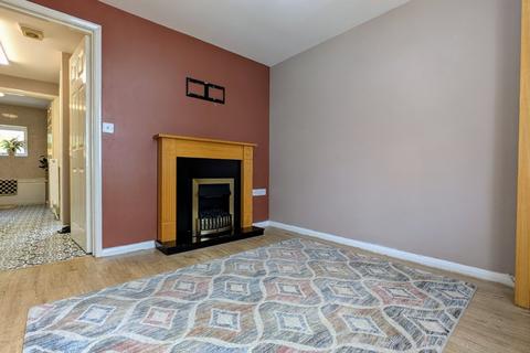 Flat D, Caxton House, 4 Bewdley Street, Evesham, WR11 4AD