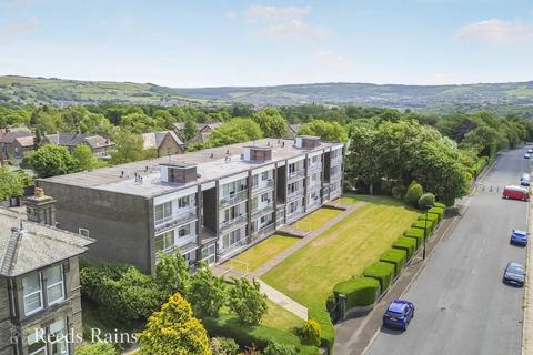 2 bedroom apartment for sale, Eastwood Court, Halifax HX3