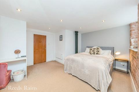 1 bedroom apartment to rent, Townley Street, Cheshire SK11