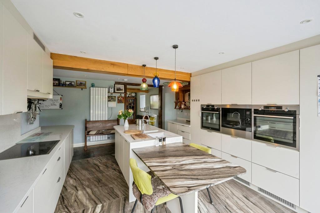 Breakfast Kitchen