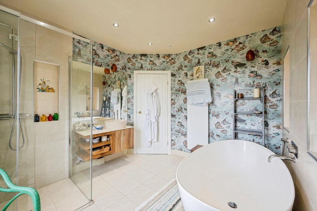 Bathroom/Wc
