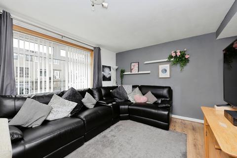 3 bedroom terraced house for sale, Sinclair Drive, Fife KY4
