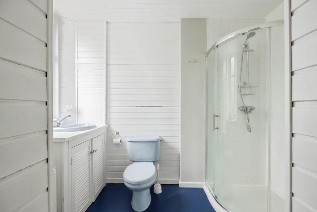 Ensuite Bathroom