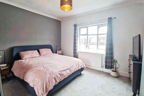 2 bedroom terraced house for sale, Newearth Road, Manchester M28