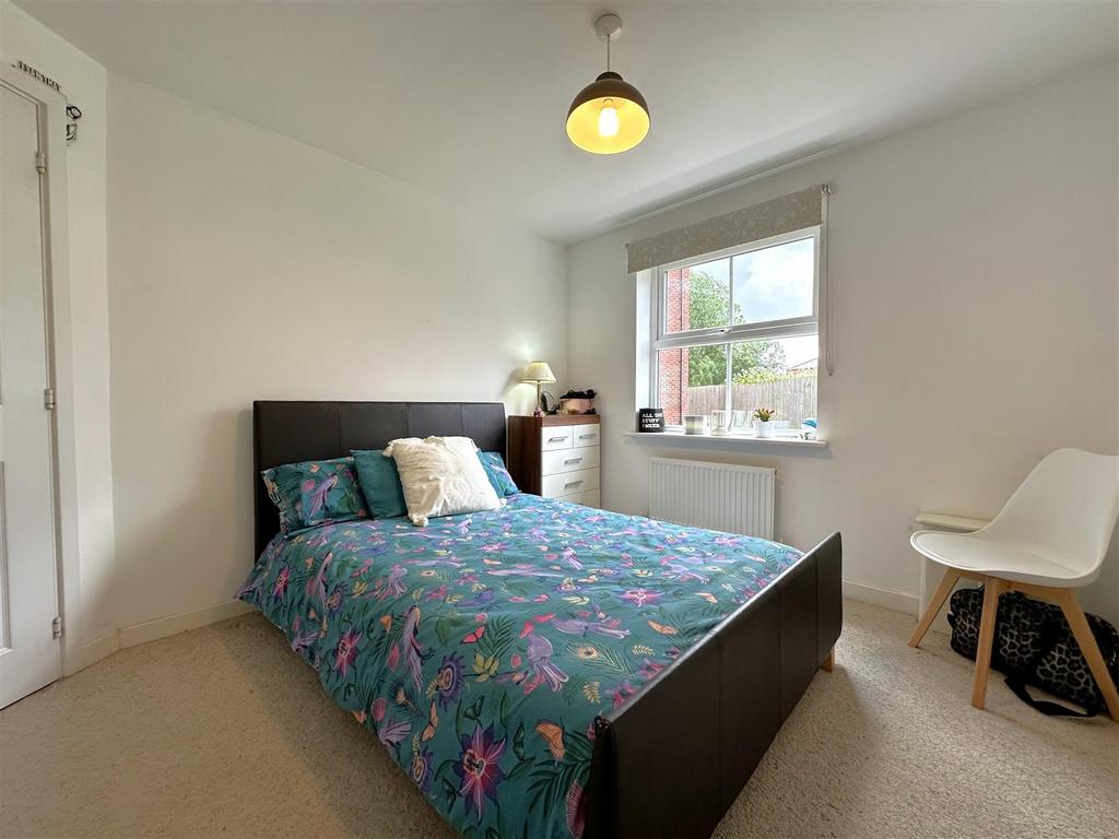 Master Bedroom 997