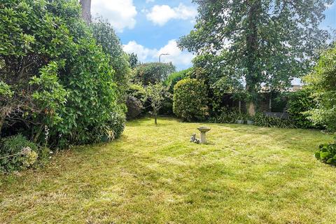 2 bedroom detached bungalow for sale, Rhodes Gardens, Broadstairs, Kent