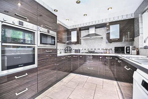 33 Brambling Drive, Westhoughton, Bolton, BL5 2SW