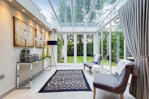 4 bedroom house to rent, St Johns Wood Park, St John's Wood, NW8