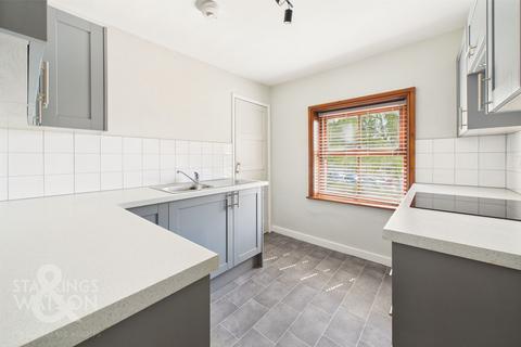 2 bedroom flat to rent, Ketts Hill, Norwich