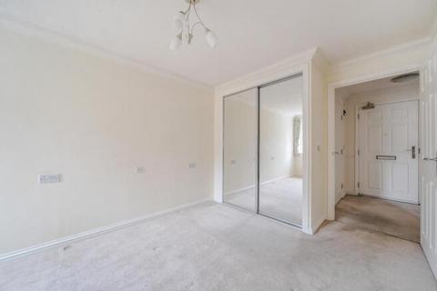 undefined, Grove Road, Woking GU21