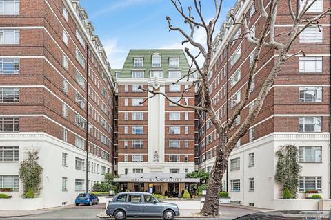 undefined, Sloane Avenue, London, SW3