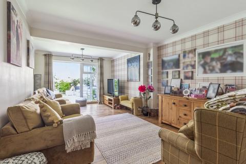 1g Vernon Drive, Harefield, Uxbridge, UB9 6EG