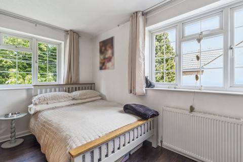1g Vernon Drive, Harefield, Uxbridge, UB9 6EG