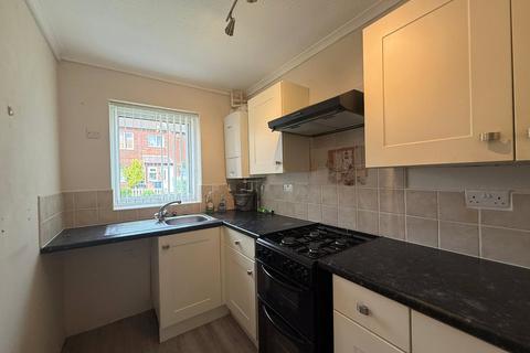 100 Apsledene, Gravesend, DA12 5EF
