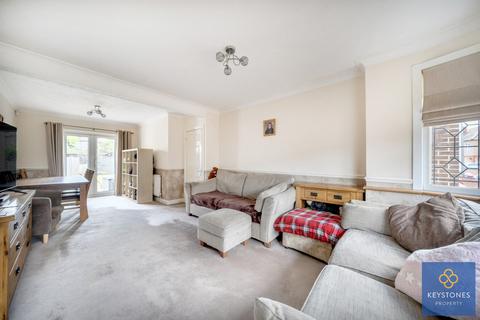 4 bedroom semi-detached house for sale, Carter Drive, Collier Row, RM5