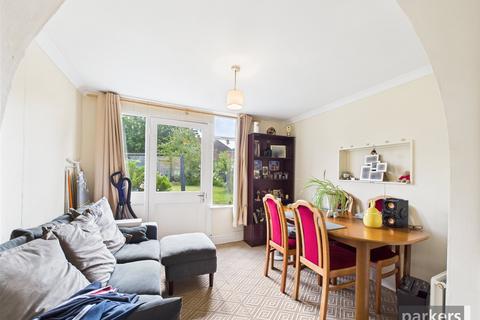 57 Lamerton Road, Reading, RG2 8AS