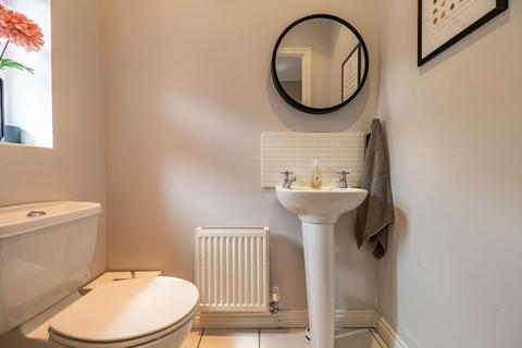 97 Baynard Avenue, Little Dunmow, Dunmow, CM6 3FD