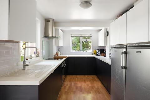 undefined, Hales Road, Cheltenham, Gloucestershire, GL52
