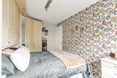 115 Boarshaw Road, Middleton, Manchester, M24 6AP