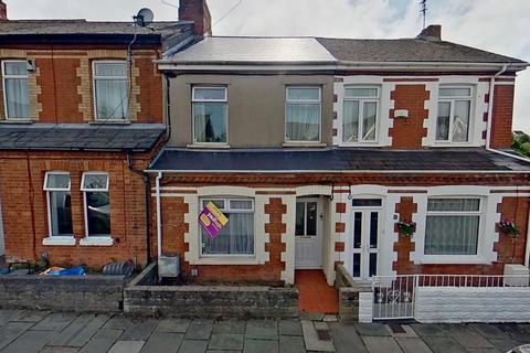 10 Robins Lane, Barry, CF63 1QS
