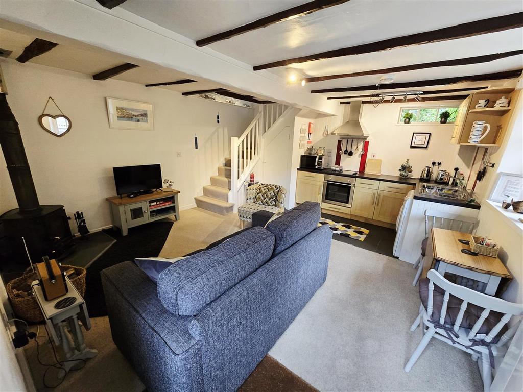 Living Room / Kitchen / Dining Room
