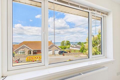 2 bedroom end of terrace house to rent, Wall Park Road, Brixham