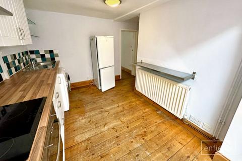 24 Earls Road, Southampton, SO14 6SH