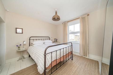 3 bedroom semi-detached house for sale, Egmont Road, Surbiton KT6