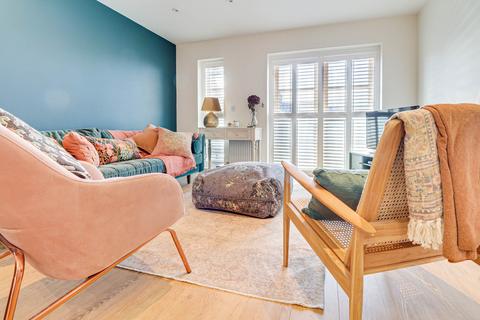 undefined, Emporium Court, Montague Close, St Albans, AL1