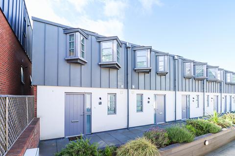 Emporium Court, Montague Close, St Albans, AL1