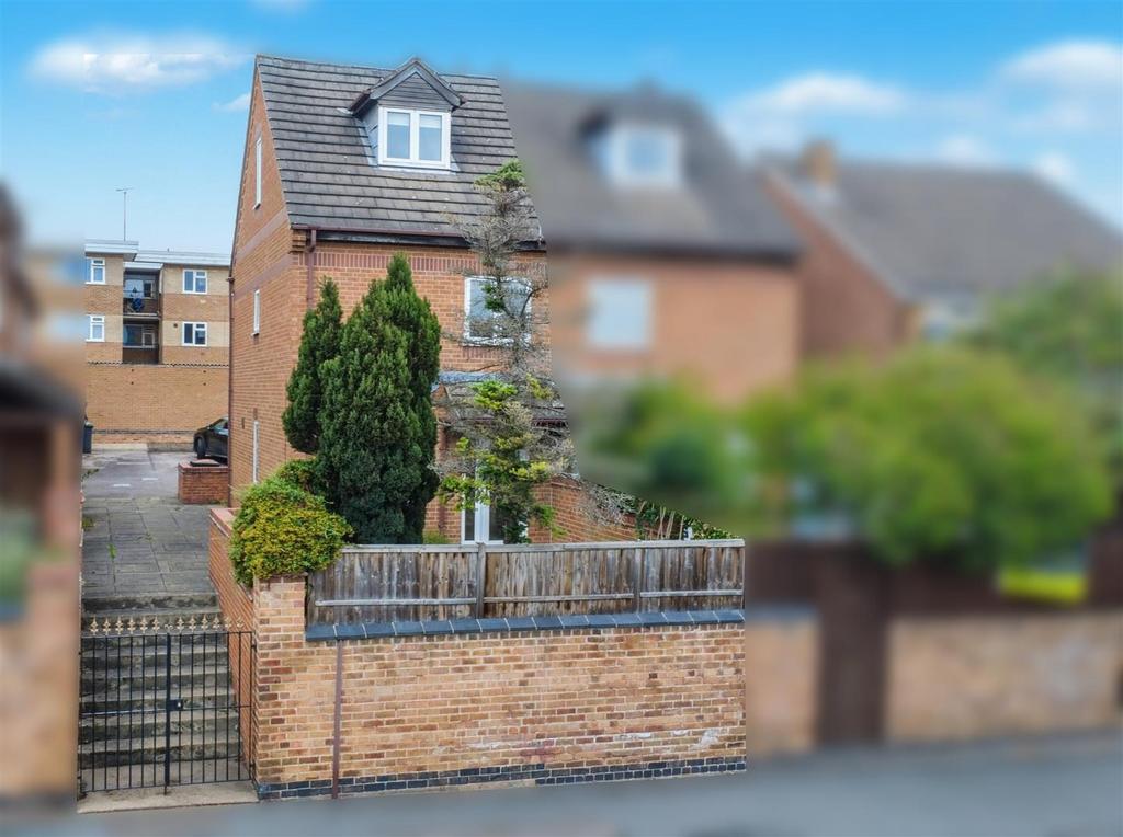 Drone 2 blurred.jpg