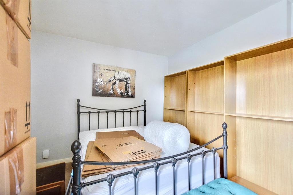 Bedroom 1 2.jpeg