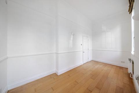4 Brigade Place, Caterham, CR3 5ZU