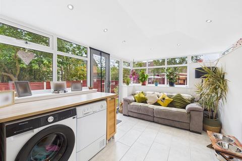 37 Baker Crescent, Lincoln, LN6 0RN