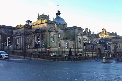Retail property (high street) to rent, Crescent Rd Harrogate HG1 2WJ