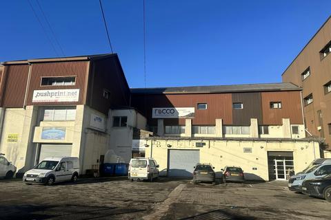 Warehouse to rent, 33 Townsend St Glasgow G4 0LA