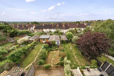 307 Westmount Road, Eltham, London, SE9 1NR