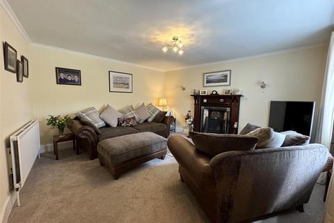 5 bedroom detached house for sale, 10 Argyle Street, Ullapool