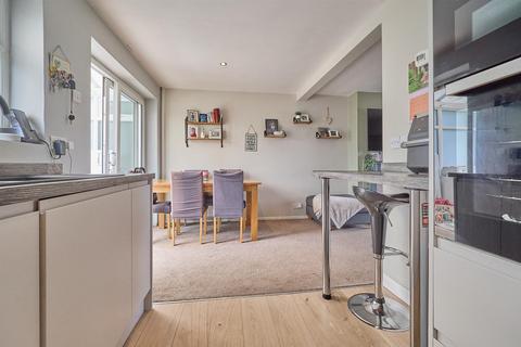 3 bedroom townhouse for sale, Aulton Crescent, Hinckley