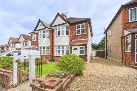 27 Abbey Road, South Croydon, CR2 8NJ