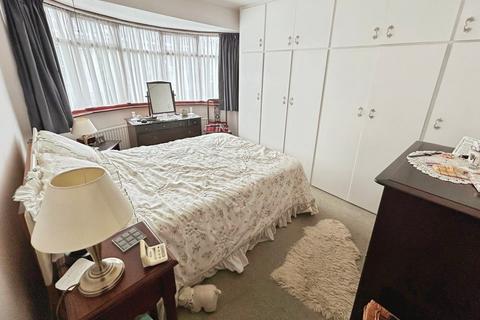 3 bedroom semi-detached house for sale, Peel Green Road, Eccles, M30