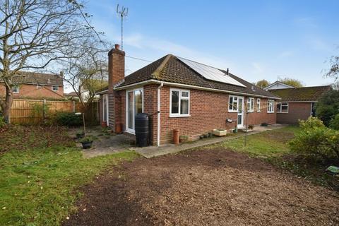 3 bedroom detached bungalow for sale, The Common, East Hanningfield