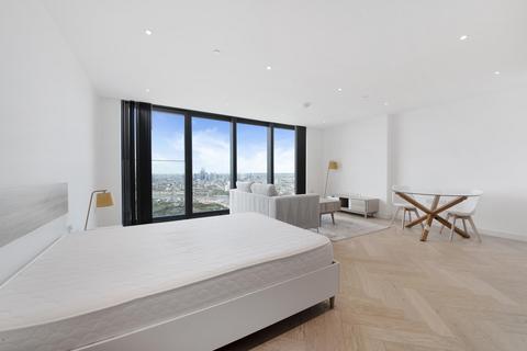 undefined, Landmark Pinnacle, Canary Wharf, E14